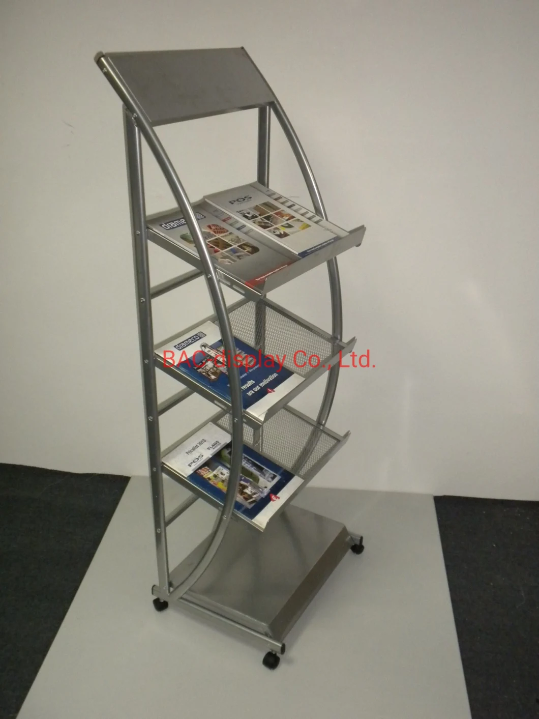 OEM Movable Metal Magazine Display Rack with 4 Wheels